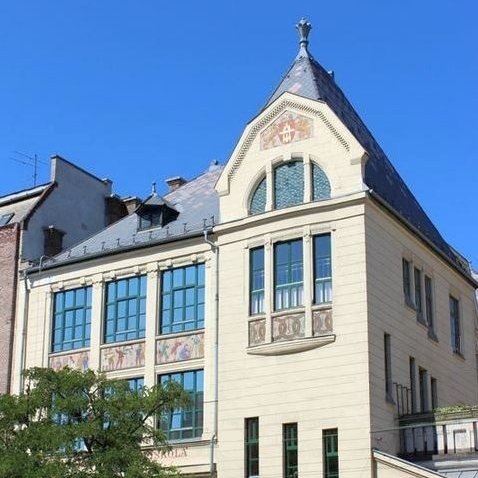 Címlap